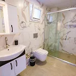 Apart Otel Gökkuşağı