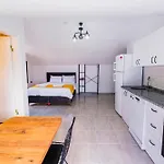 Apart Otel Gökkuşağı