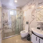 Apart Otel Gökkuşağı Kaş