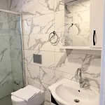 Apart Otel Gökkuşağı Kaş
