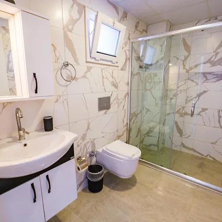 Apart Otel Gökkuşağı