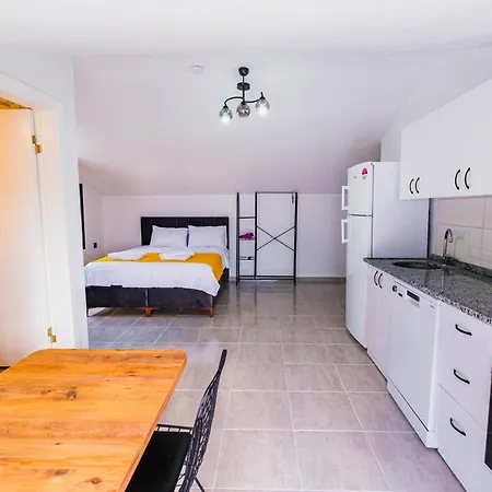 Apart Otel Gökkuşağı