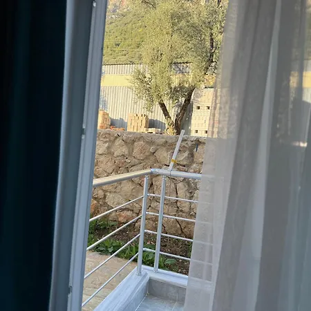 Gökkuşağı Apart Otel Kaş