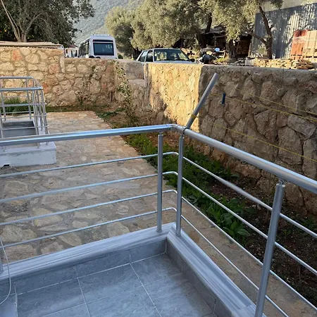 Apart Otel Gökkuşağı 3*