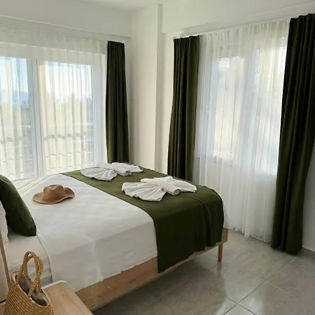Gökkuşağı Apart Otel Kaş
